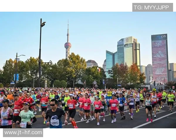 深圳攀岩队的成长之路与马拉松大满贯的精彩交汇